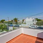 Maresia Dourada * Guia (Faro)
