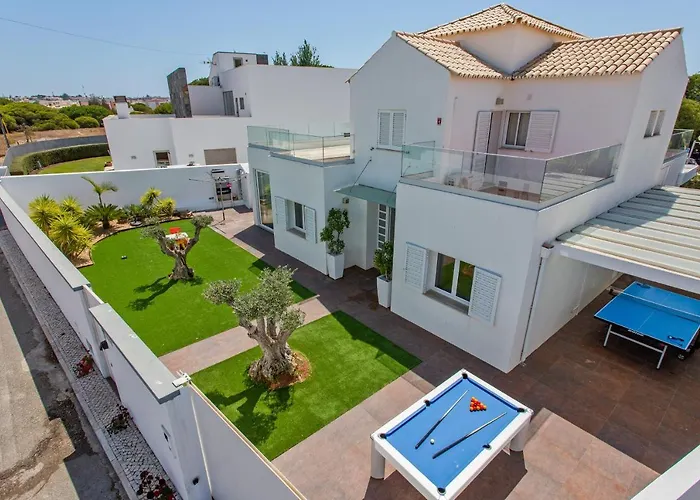 Villa Maresia Dourada Guia