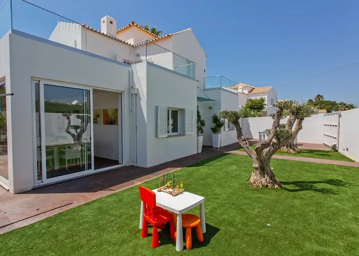 Villa Maresia Dourada Guia