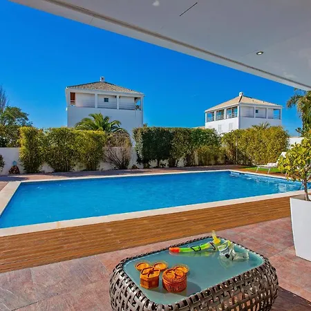 Βίλα Maresia Dourada Guia (Faro)